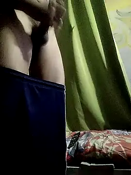 Snapshot of Pedropuente200 chatting on 11-04-25, 12:37 Pedropuente200 online show from 11-04-25, 12:37