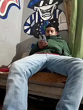 Snapshot of Pedropuente200 chatting on 11-29-25, 11:13 Pedropuente200 online show from 11-29-25, 11:13