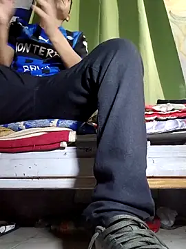 Snapshot of Pedropuente200 chatting on 11-30-25, 08:40 Pedropuente200 online show from 11-30-25, 08:40