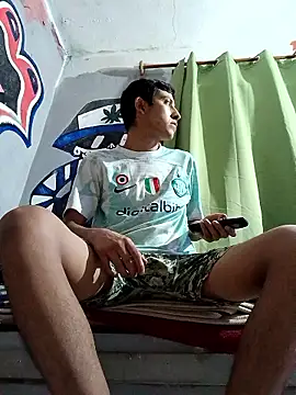 Snapshot of Pedropuente200 chatting on 01-08-26, 04:15 Pedropuente200 online show from 01-08-26, 04:15