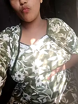 Snapshot of kannada-kavya chatting on 11-15-25, 08:44 kannada-kavya online show from 11-15-25, 08:44