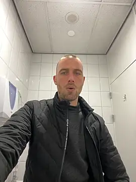 Rotteei1 online show from 12-03-25, 01:09