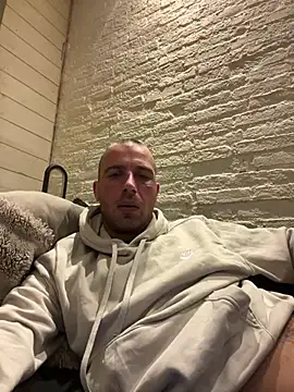 Rotteei1 online show from 03-10-26, 09:09