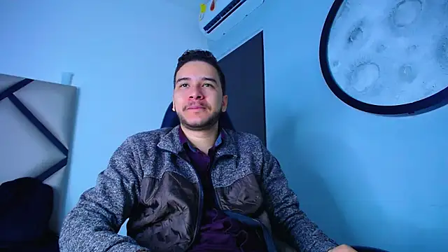 mike 257 online show from 12-19-25, 12:01