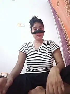 Hot Angle online show from 06-05-26, 09:53