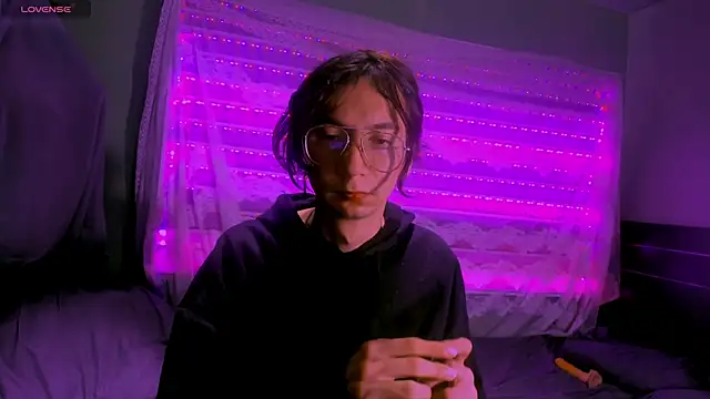 najimi uwu online show from 11-12-25, 07:24