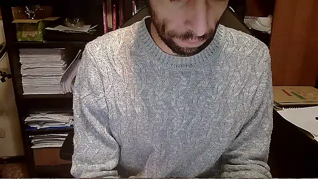 Snapshot of topg84 chatting on 10-20-25, 06:36 topg84 online show from 10-20-25, 06:36