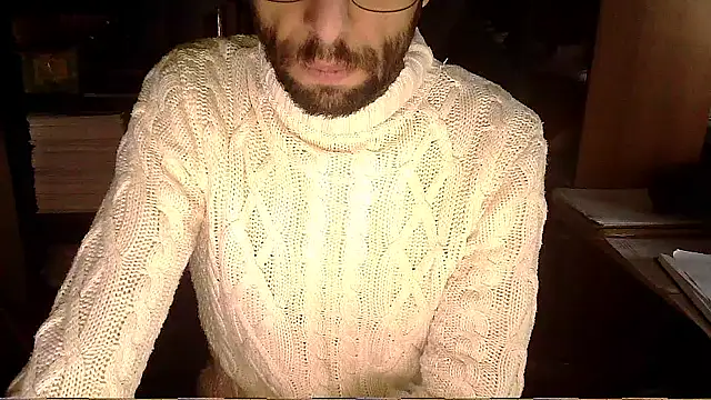 Snapshot of topg84 chatting on 10-28-25, 07:12 topg84 online show from 10-28-25, 07:12