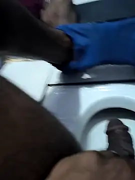 Snapshot of 67yoki chatting on 10-31-25, 02:45 67yoki online show from 10-31-25, 02:45