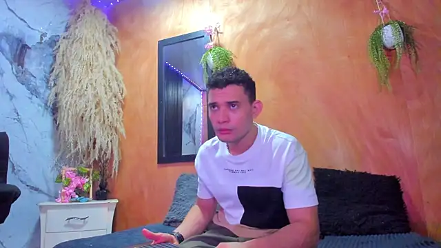 Jax Thunder online show from 02-13-26, 01:40