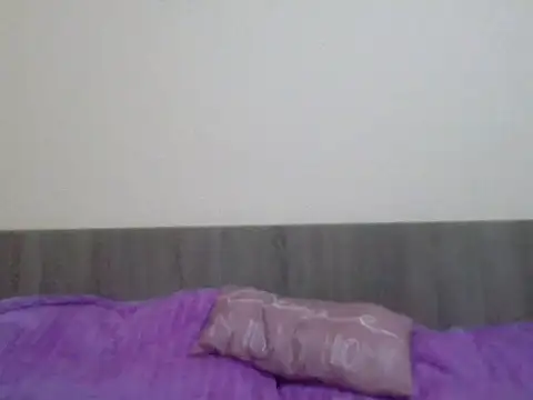 Snapshot of Evelyn_evasara chatting on 11-03-25, 07:48 Evelyn evasara online show from 11-03-25, 07:48