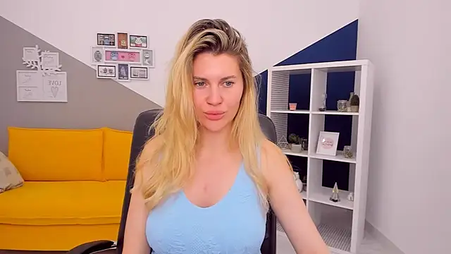 AryaAltkerer online show from 04-26-26, 03:21