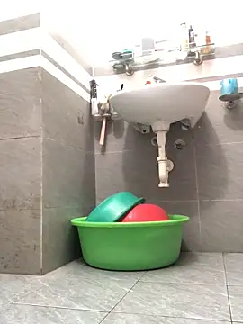 HinayLa online show from 04-06-26, 11:05