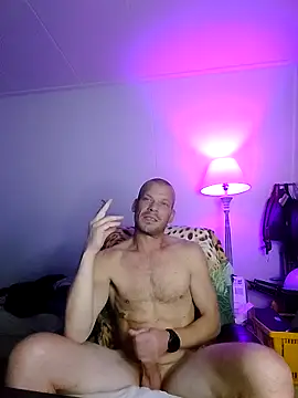 Snapshot of Kinky_Play1 chatting on 10-23-25, 08:29 Kinky Play1 online show from 10-23-25, 08:29