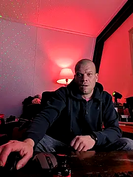 Snapshot of Kinky_Play1 chatting on 01-06-26, 08:45 Kinky Play1 online show from 01-06-26, 08:45