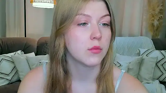 Snapshot of Stella_Light chatting on 07-01-26, 11:23 Stella Light online show from 07-01-26, 11:23