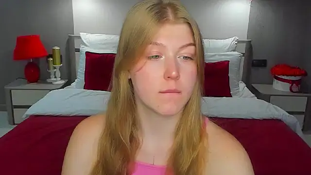 Snapshot of Stella_Light chatting on 07-06-26, 05:37 Stella Light online show from 07-06-26, 05:37