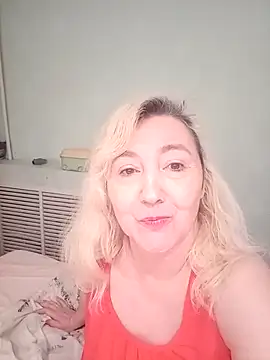 LadyKriss online show from 02-21-26, 08:43