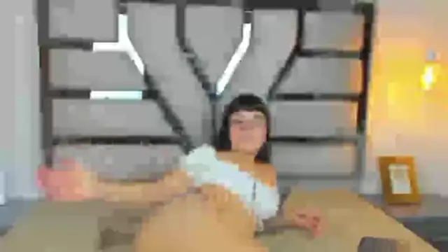 Snapshot of Mindy_Star_ chatting on 11-04-25, 01:21 Mindy Star online show from 11-04-25, 01:21