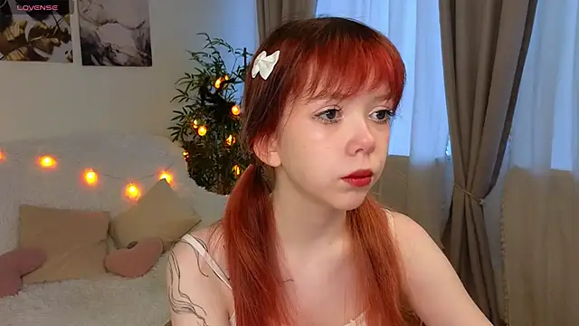 Snapshot of Rochelle_Dolly chatting on 11-26-25, 10:38 Rochelle Dolly online show from 11-26-25, 10:38