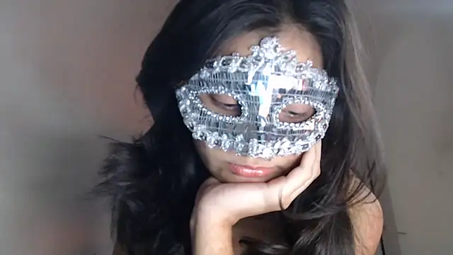 Hottie hania online show from 12-21-25, 06:48