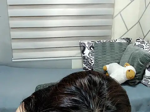 Snapshot of Kwendall chatting on 11-18-25, 05:17 Kwendall online show from 11-18-25, 05:17