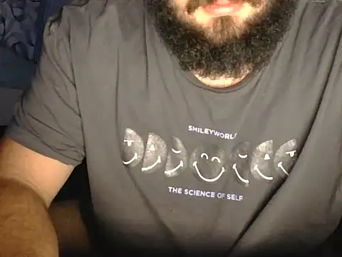 Snapshot of moneyman_11 chatting on 10-29-25, 10:33 moneyman 11 online show from 10-29-25, 10:33