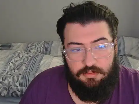 Snapshot of moneyman_11 chatting on 11-08-25, 01:44 moneyman 11 online show from 11-08-25, 01:44