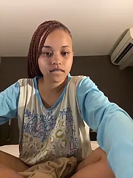 Snapshot of guinness_cp chatting on 11-23-25, 04:23 guinness cp online show from 11-23-25, 04:23