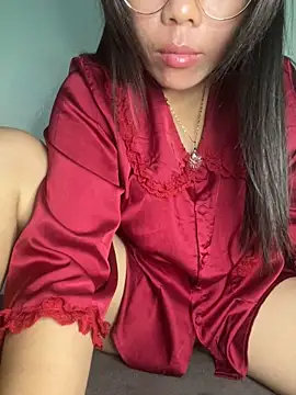 Winny-sexy online show from 04-13-26, 12:38