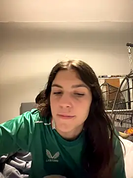 Snapshot of Brunnettebabe007 chatting on 12-02-25, 01:11 Brunnettebabe007 online show from 12-02-25, 01:11