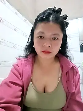 lisa-bae00 online show from 02-09-26, 11:42