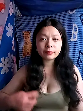 lisa-bae00 online show from 02-16-26, 12:01