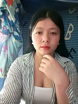 lisa-bae00 online show from 03-27-26, 12:27