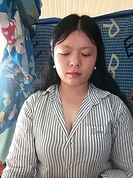 lisa-bae00 online show from 04-02-26, 01:58