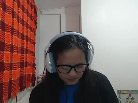 Kinkybela2025 online show from 08-08-26, 11:18