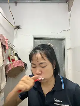 Deer nice online show from 11-23-25, 01:44