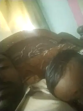 Snapshot of pappy143 chatting on 11-18-25, 07:24 pappy143 online show from 11-18-25, 07:24