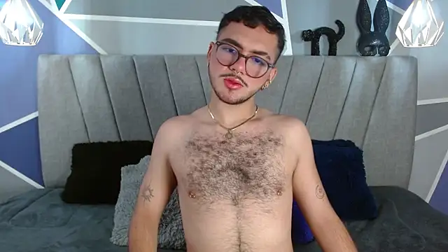 Zac Golden online show from 11-29-25, 05:27