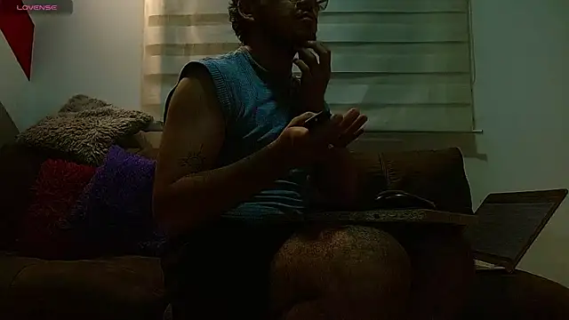 Snapshot of Zac_Golden chatting on 07-15-26, 12:32 Zac Golden online show from 07-15-26, 12:32