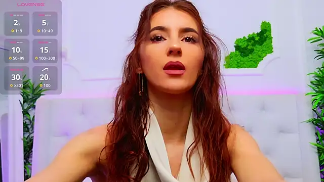 ElisaCharm online show from 01-13-26, 03:34