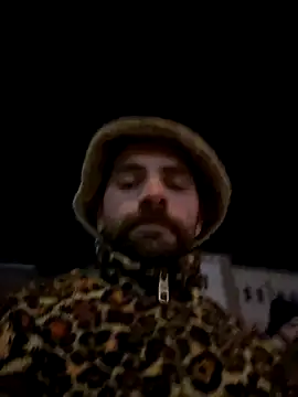 lazzzz09 online show from 12-20-25, 05:09