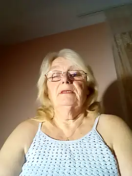 Snapshot of AmyLove353 chatting on 10-25-25, 09:09 AmyLove353 online show from 10-25-25, 09:09