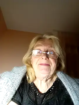 Snapshot of AmyLove353 chatting on 11-09-25, 09:24 AmyLove353 online show from 11-09-25, 09:24