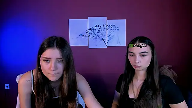 kira light   online show from 11-28-25, 07:27