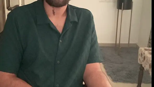 Snapshot of MakeMeAwareAah chatting on 12-04-25, 07:28 MakeMeAwareAah online show from 12-04-25, 07:28