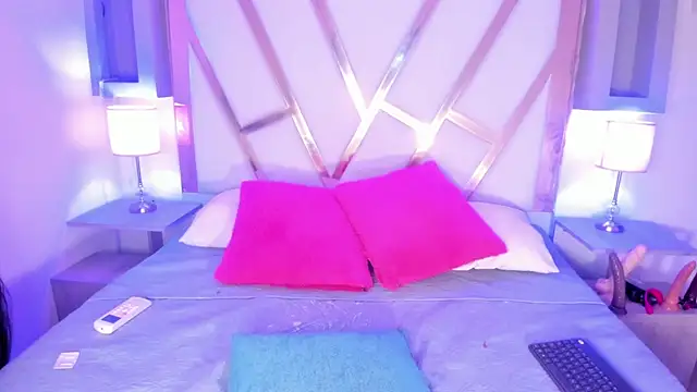 paulina ruiz 777 online show from 11-22-25, 09:03