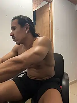 Snapshot of caiiobahia chatting on 12-23-25, 01:58 caiiobahia online show from 12-23-25, 01:58