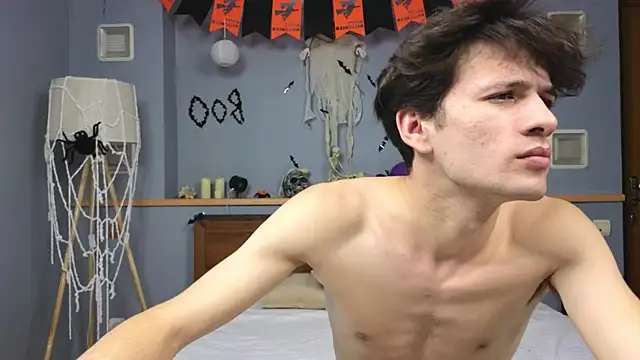 elvano et online show from 10-31-25, 06:58