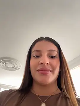 Snapshot of Talia_Bonet chatting on 05-05-26, 01:41 Talia Bonet online show from 05-05-26, 01:41